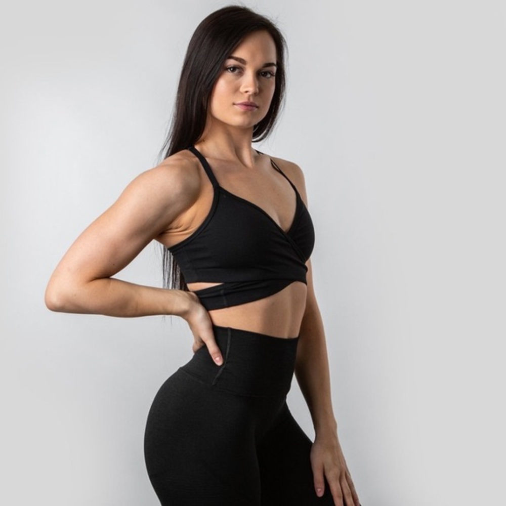 Alphalete Black Wrap Around Bra